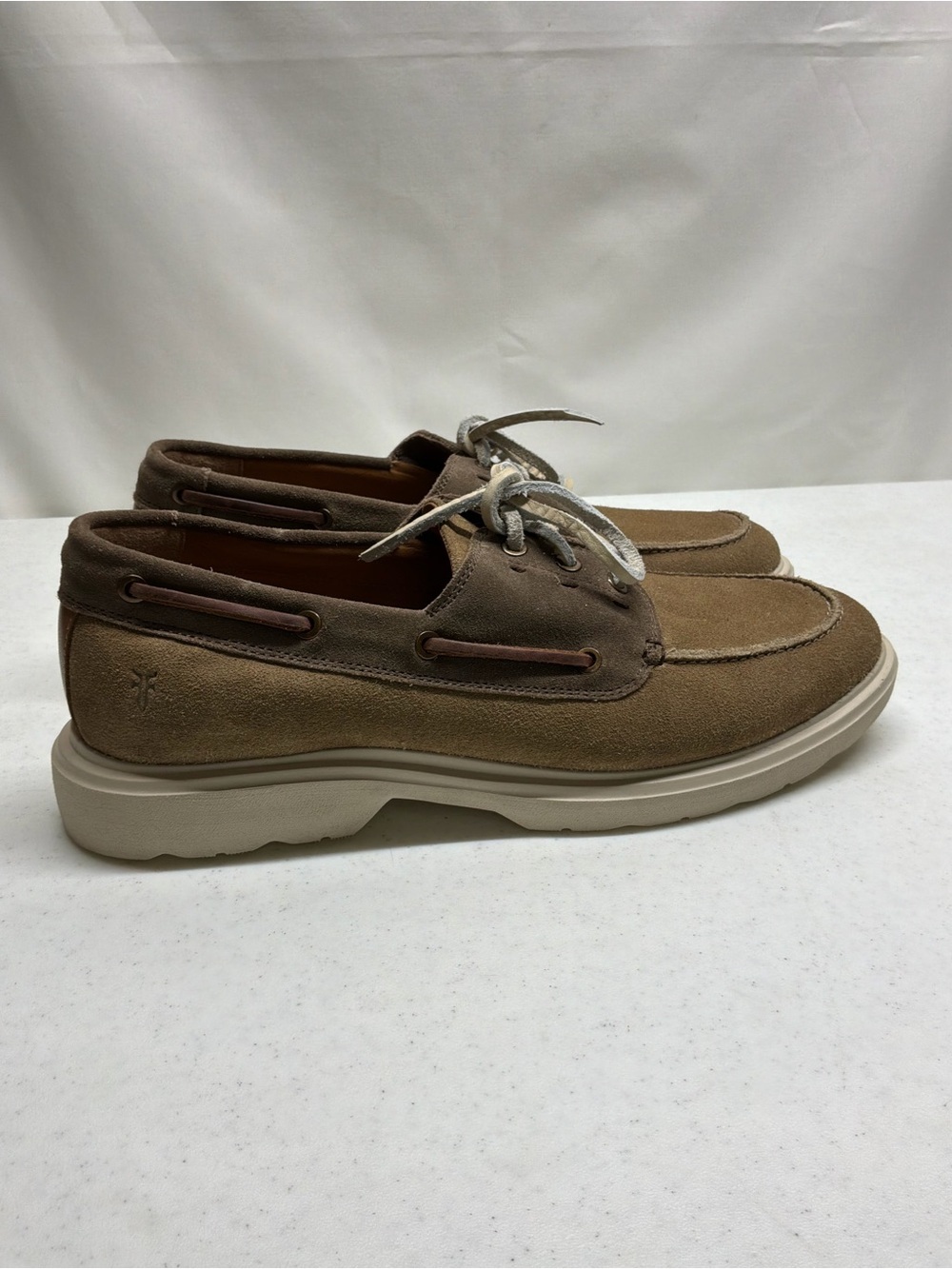 Frye Conner Boat Shoes Silky Suede Driftwood Color Men's Size 9 NWOT